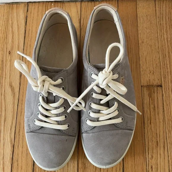 Ecco Soft 7 Women's Sneaker Gray Leather Sz 6 - Picture 2 of 4